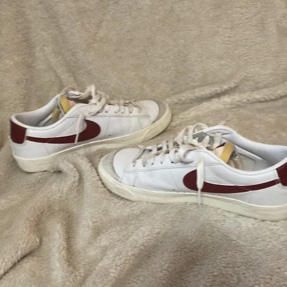 Nike Blazer Low - Picture 3 of 9